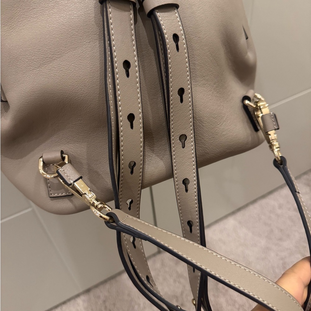 Like New Chloe Faye Leather Backpack Shoulder Bag Suede shoes purse - Picture 8 of 12